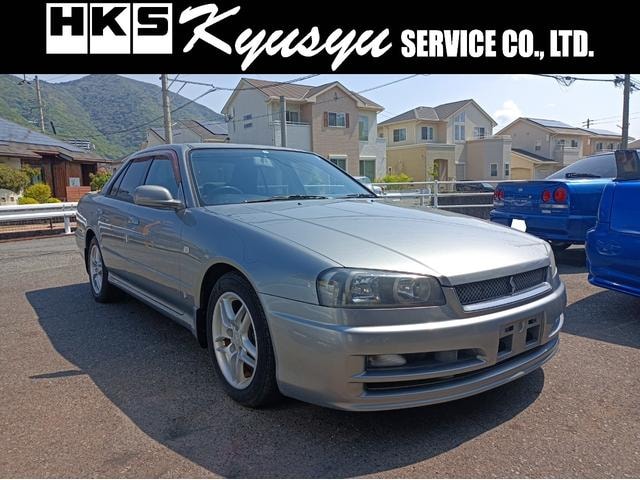 Nissan SKYLINE 2001 — фото автомобиля 1
