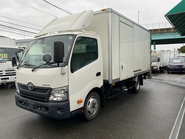 Toyota DYNA TRUCK 2019 — фото автомобиля