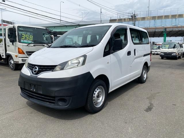 Nissan NV200 VANETTE VAN 2018 — фото автомобиля