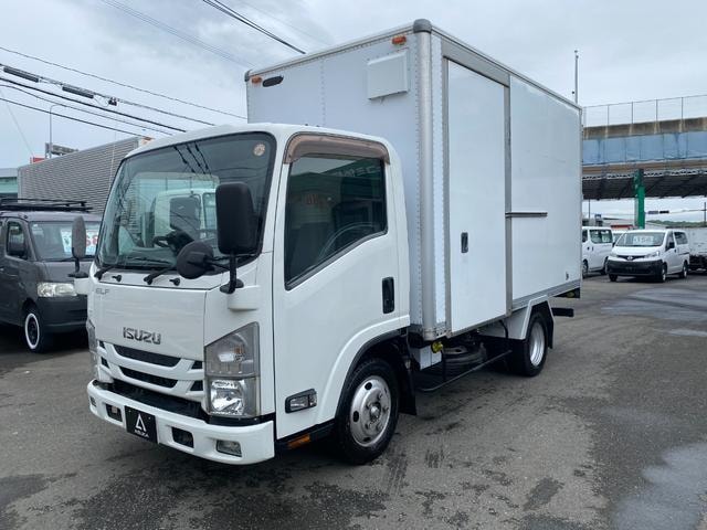 Isuzu ELF TRUCK 2015 — фото автомобиля