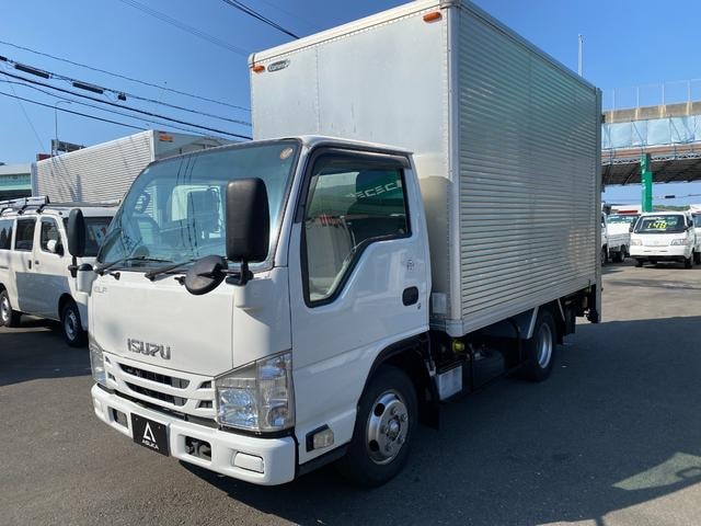 Isuzu ELF TRUCK 2016 — фото автомобиля