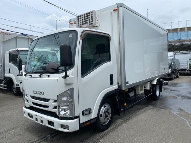 Isuzu ELF TRUCK 2020 — фото автомобиля