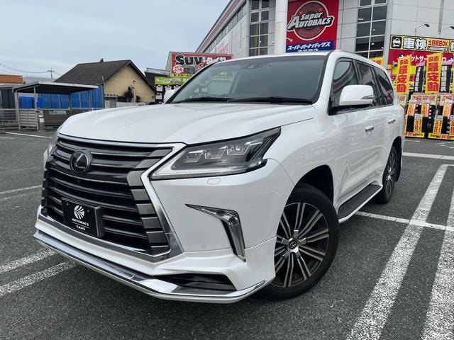 Lexus LX 2018 — фото автомобиля