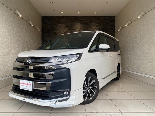 Toyota NOAH 2024 — фото автомобиля 1