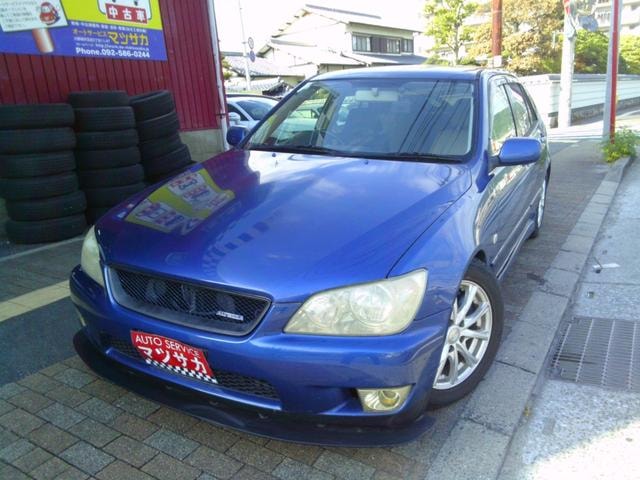 Toyota ALTEZZA 2003 — фото автомобиля 1