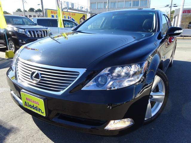 Lexus LS 2008 — фото автомобиля