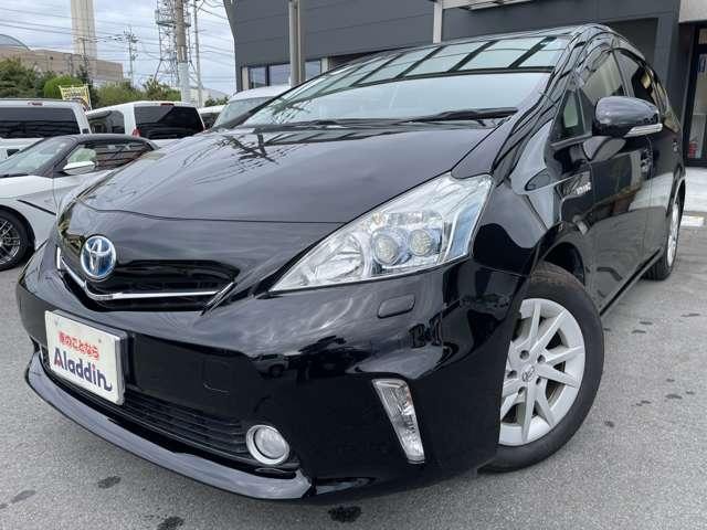 Toyota PRIUS ALPHA 2013 — фото автомобиля 1