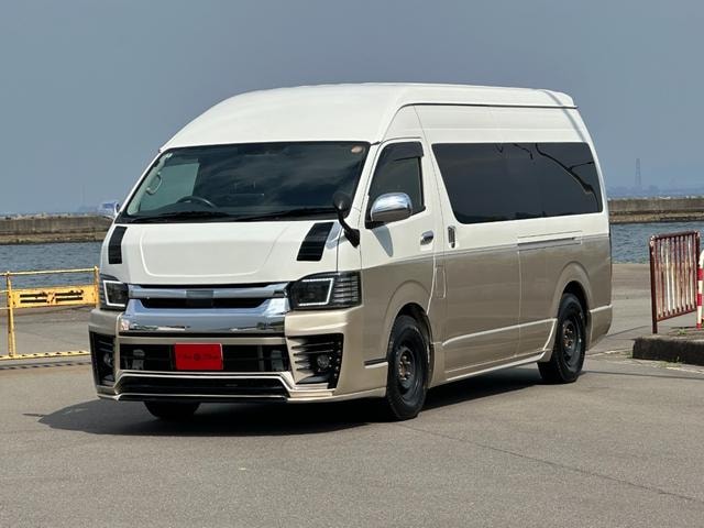 Toyota HIACE WAGON 2017 — фото автомобиля 1