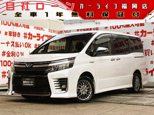 Toyota VOXY 2016 — фото автомобиля