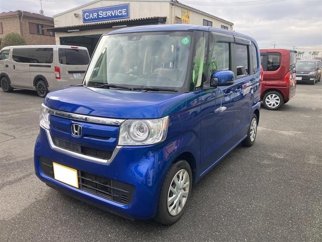Honda N-BOX 2018 — фото автомобиля 1