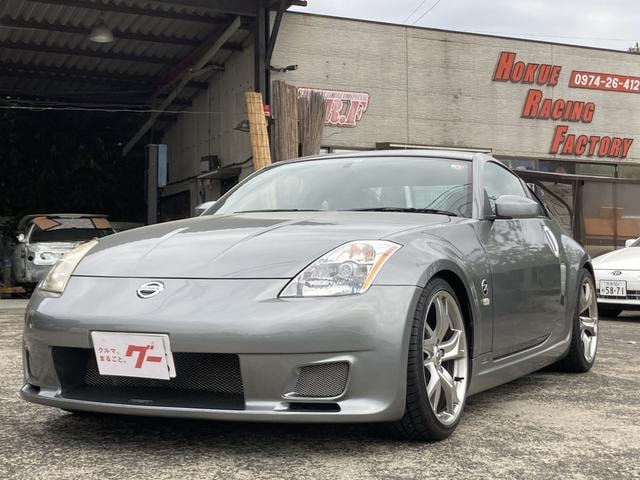 Nissan FAIRLADY Z 2005 — фото автомобиля