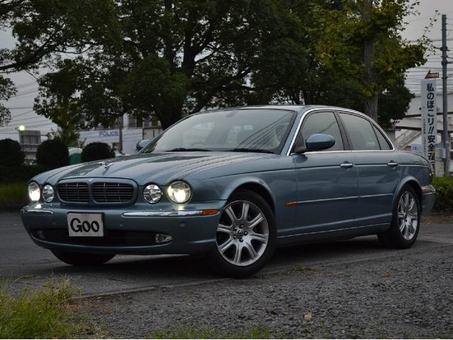 Jaguar XJ 2006 — фото автомобиля 1