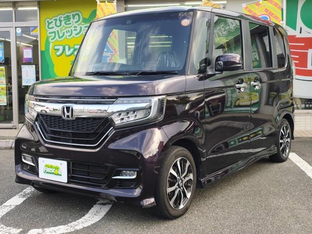 Honda N-BOX CUSTOM 2018 — фото автомобиля 1