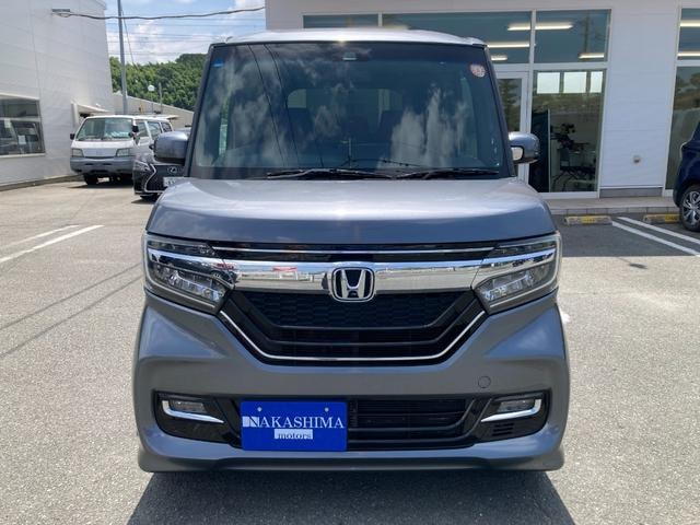 Honda N-BOX CUSTOM 2018 — фото автомобиля 1