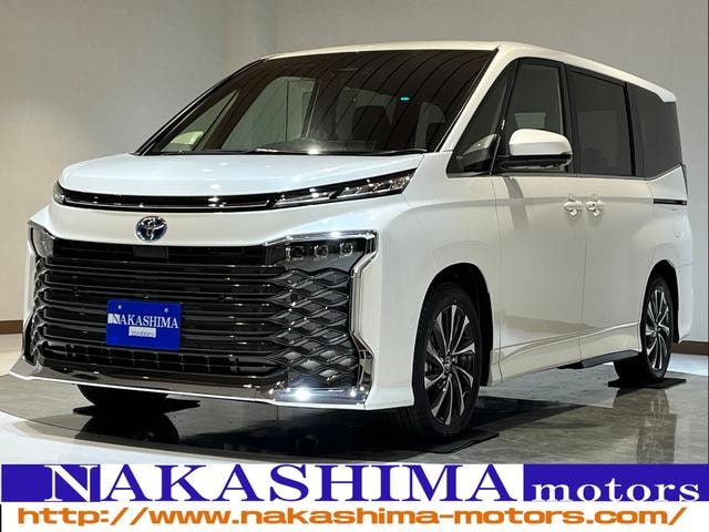 Toyota VOXY 2026 — фото автомобиля 1