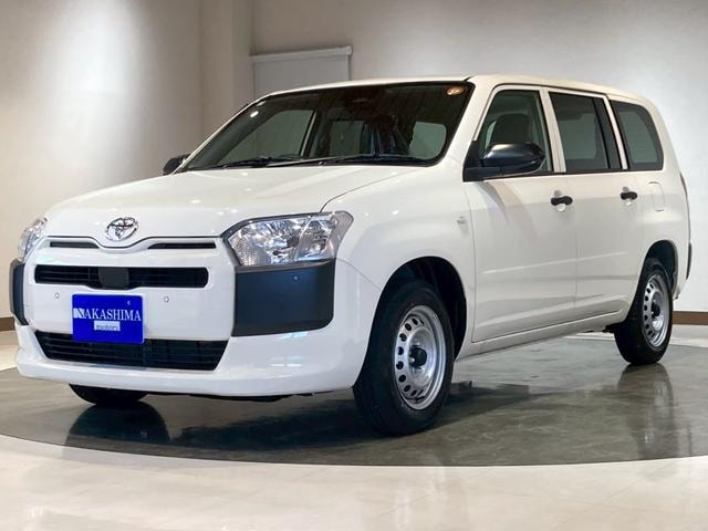 Toyota PROBOX 2026 — фото автомобиля 1