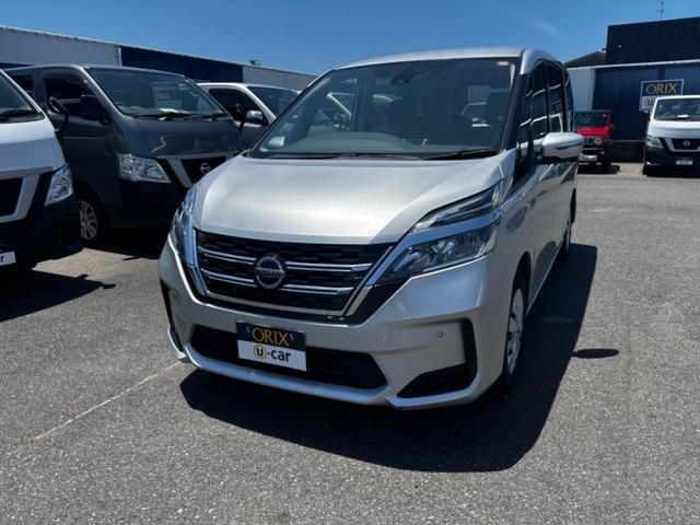 Nissan SERENA 2022 — фото автомобиля 1