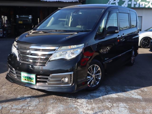 Nissan SERENA 2015 — фото автомобиля