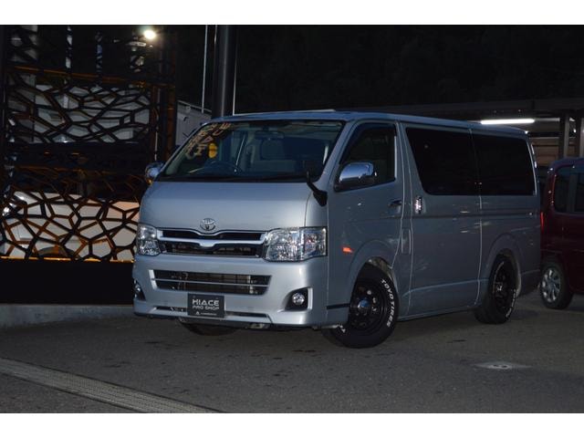Toyota HIACE VAN 2011 — фото автомобиля
