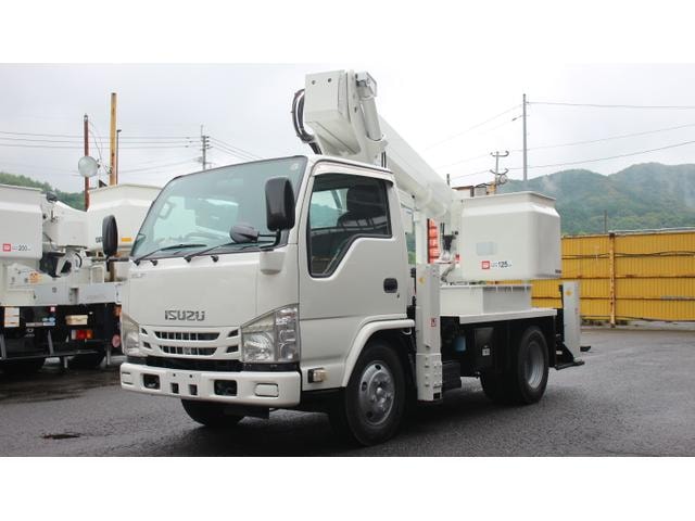 Isuzu ELF TRUCK 2012 — фото автомобиля