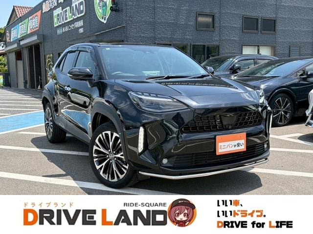 Toyota YARIS CROSS 2022 — фото автомобиля