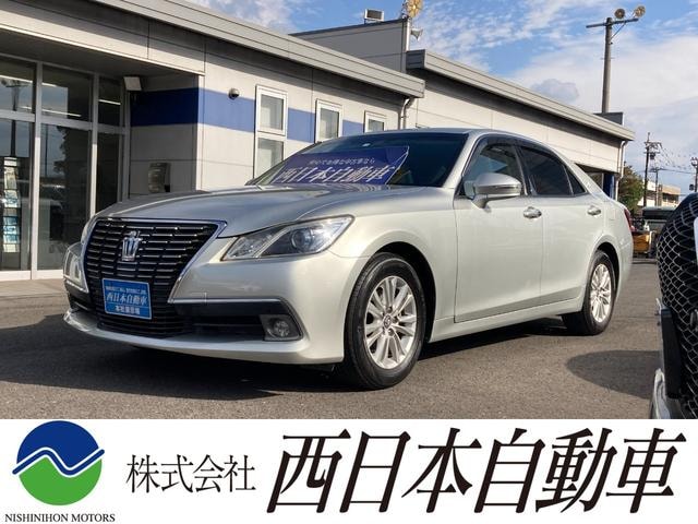 Toyota CROWN 2014 — фото автомобиля 1