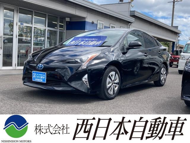 Toyota PRIUS 2016 — фото автомобиля 1