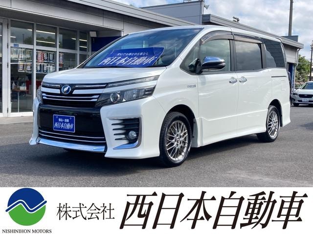 Toyota VOXY 2016 — фото автомобиля 1