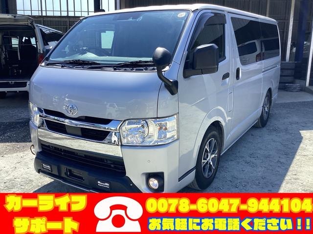 Toyota HIACE VAN 2020 — фото автомобиля