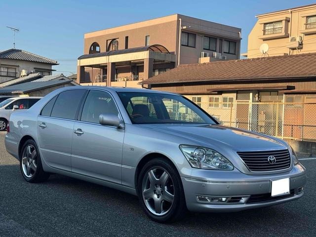 Toyota CELSIOR 2006 — фото автомобиля 1