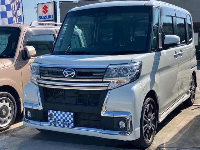 Daihatsu TANTO 2018 — фото автомобиля