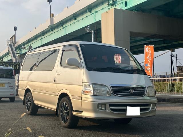 Toyota HIACE WAGON 2003 — фото автомобиля