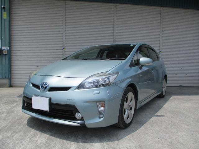 Toyota PRIUS 2012 — фото автомобиля 1
