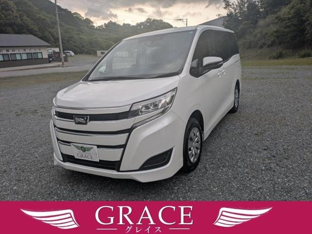Toyota NOAH 2021 — фото автомобиля 1