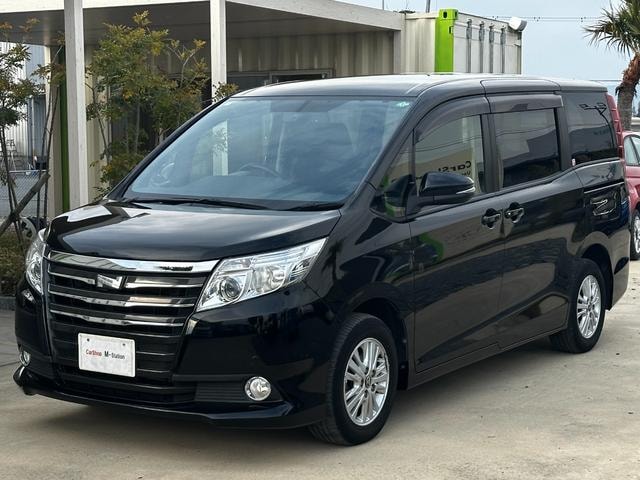 Toyota NOAH 2015 — фото автомобиля 1
