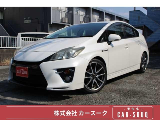 Toyota PRIUS 2013 — фото автомобиля