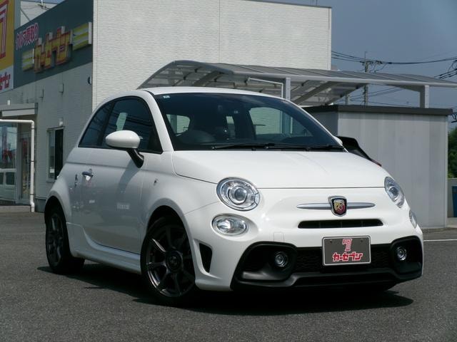 Abarth 595 2017 — фото автомобиля 1