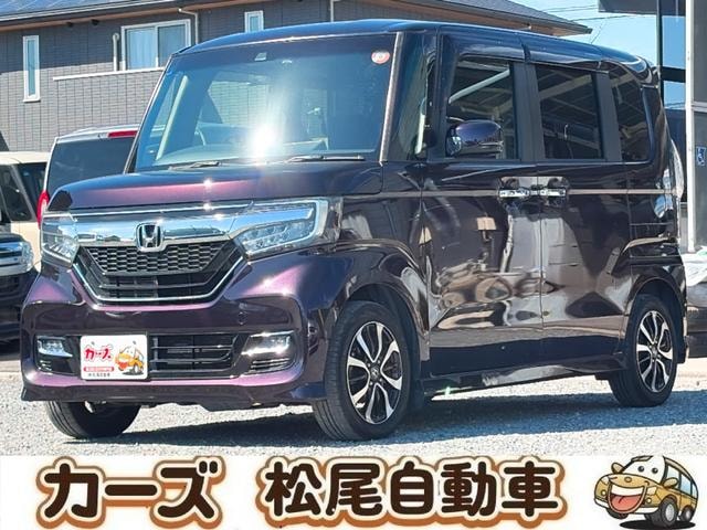 Honda N-BOX CUSTOM 2017 — фото автомобиля 1