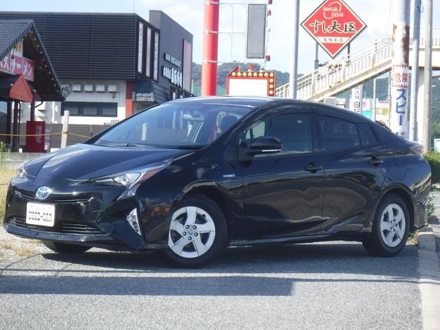 Toyota PRIUS 2017 — фото автомобиля 1