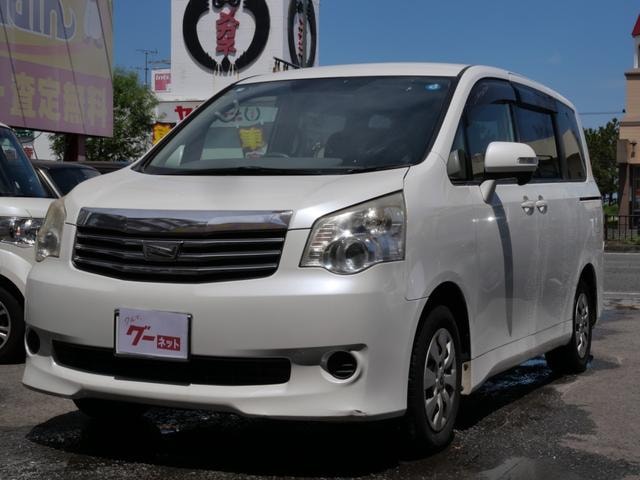 Toyota NOAH 2011 — фото автомобиля 1