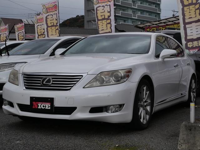 Lexus LS 2012 — фото автомобиля 1