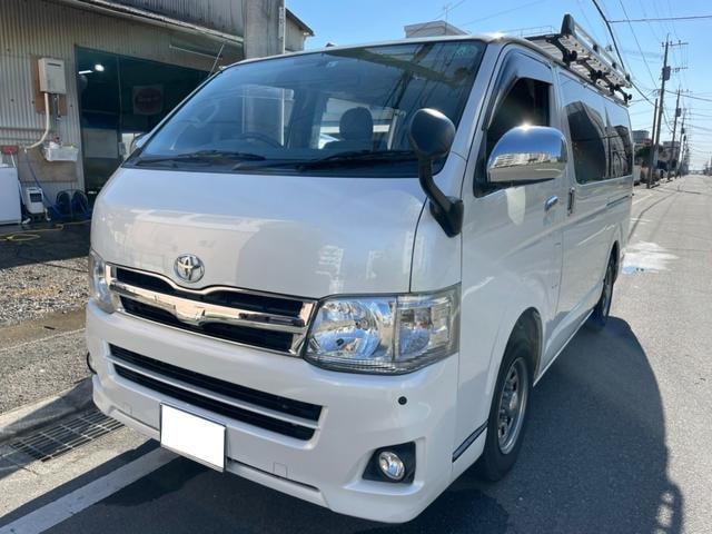Toyota HIACE VAN 2012 — фото автомобиля 1