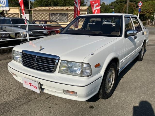 Nissan CEDRIC 1994 — фото автомобиля 1
