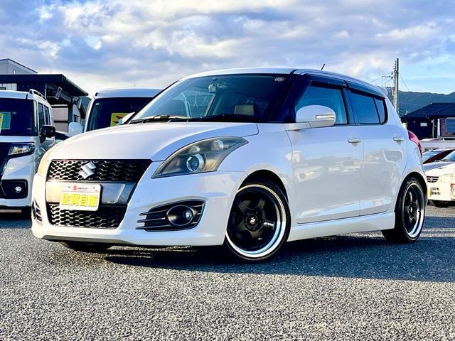 Suzuki SWIFT SPORT 2012 — фото автомобиля