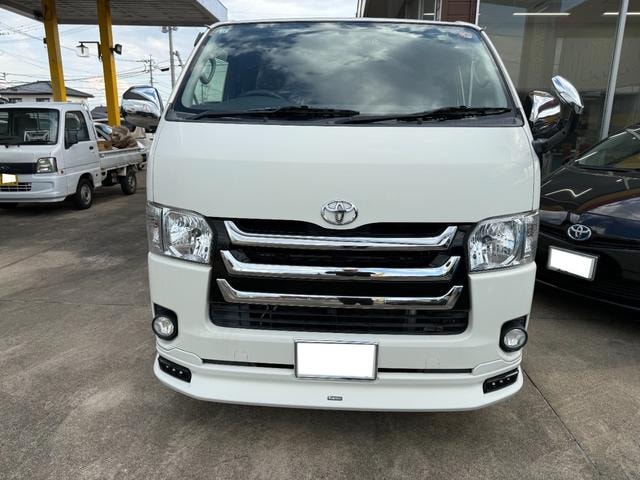 Toyota HIACE VAN 2015 — фото автомобиля 1