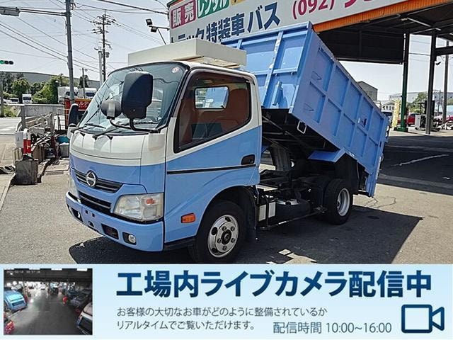 Hino DUTRO 2015 — фото автомобиля 1