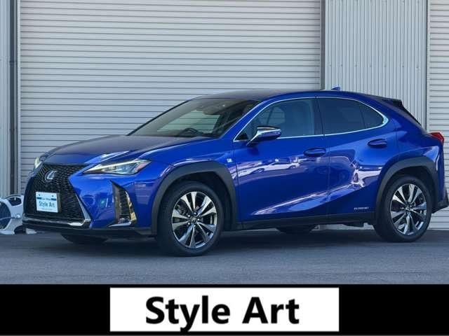 Lexus UX 2018 — фото автомобиля 1