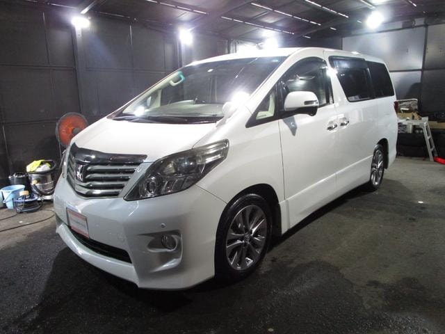 Toyota ALPHARD 2010 — фото автомобиля 1