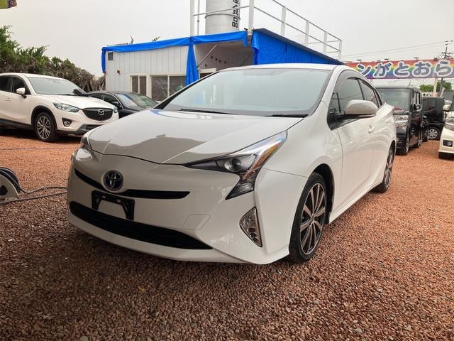 Toyota PRIUS 2016 — фото автомобиля 1