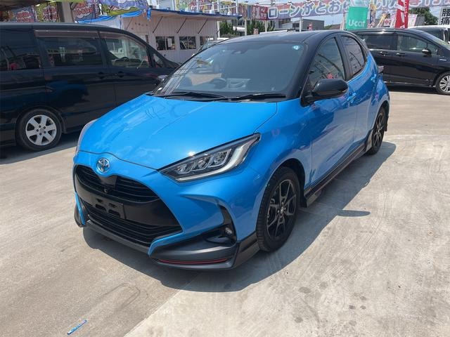 Toyota YARIS 2020 — фото автомобиля